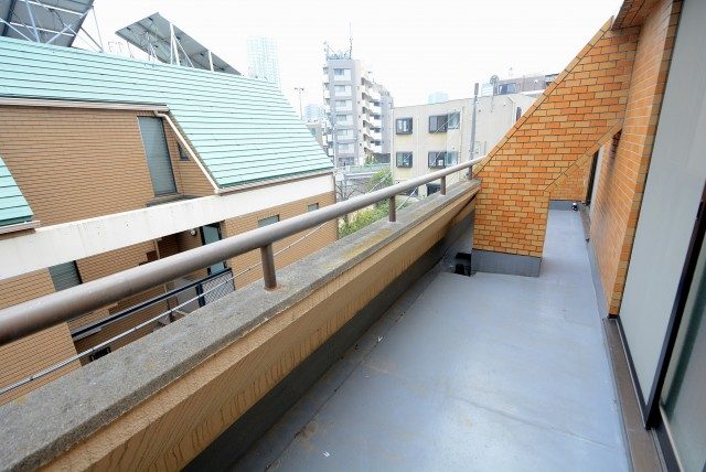 ダイアパレス中野本町 バルコニー