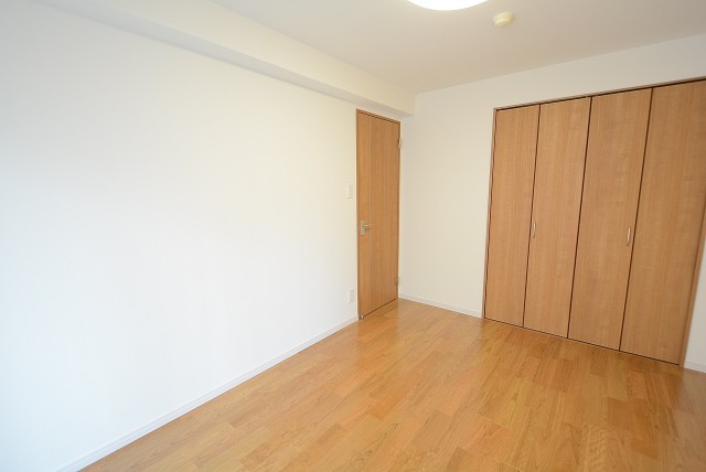 グランベル上野の杜 洋室6.4