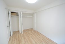 上野ダイカンプラザ