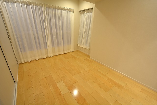 ヴィラロイヤル東中野 洋室