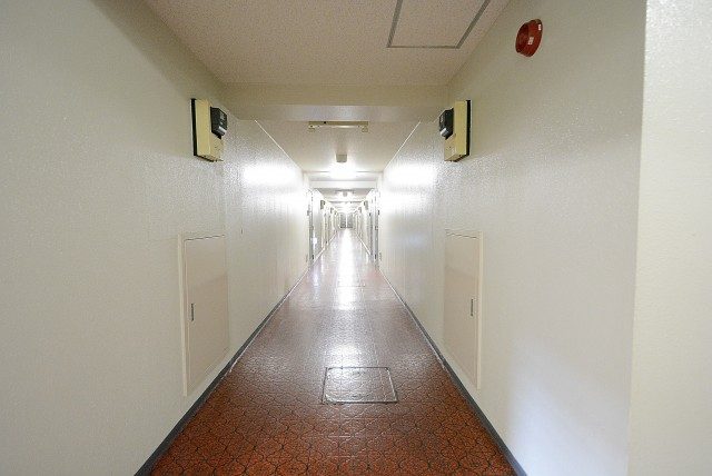 上高井戸第二ハイホーム 内廊下