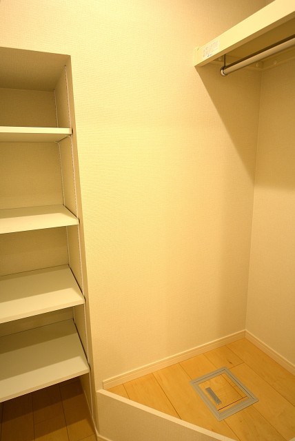 ヴィラロイヤル東中野 LD