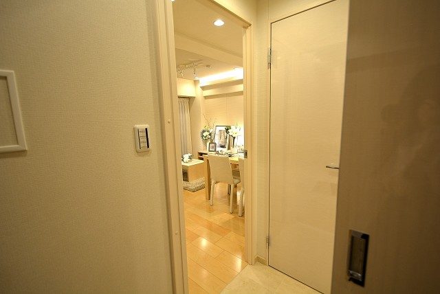 ヴィラロイヤル東中野 洋室S