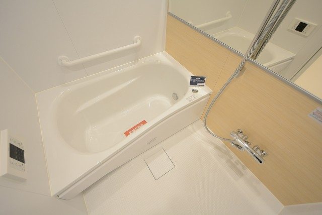 ファミネス大森 バス