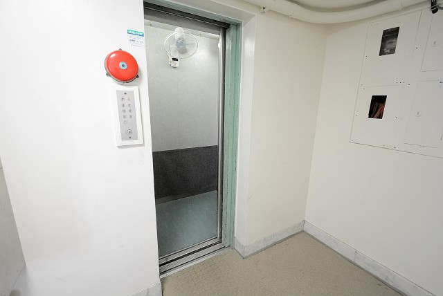 上野毛マンション エントランス