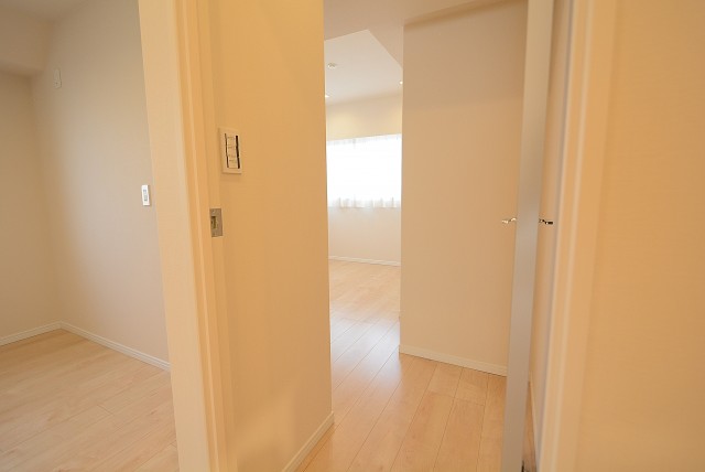 入谷アムフラット 洋室①