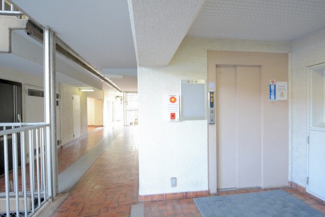 南六郷ビューハイツ エントランス