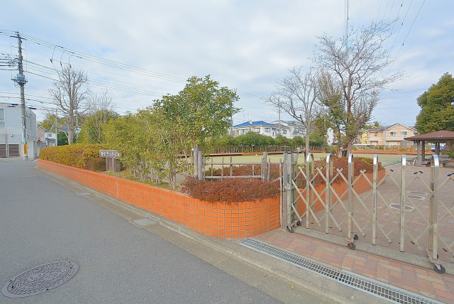 緑が丘テニスコート