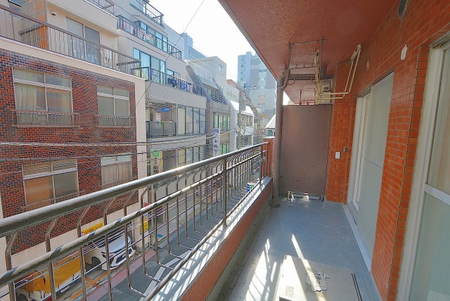 上野ダイカンプラザ