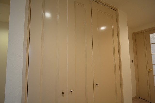 ソフィア高輪 物入_廊下