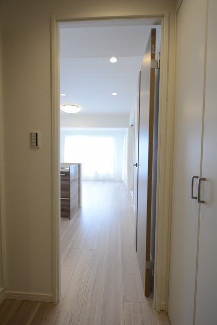 ヴィラロイヤル東中野 廊下