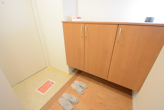 グランベル上野の杜 玄関