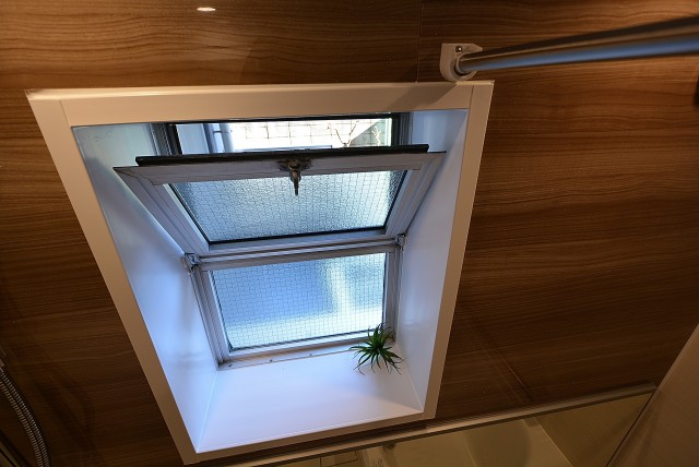 東急ドエル清水 (75)バス　外はバルコニー