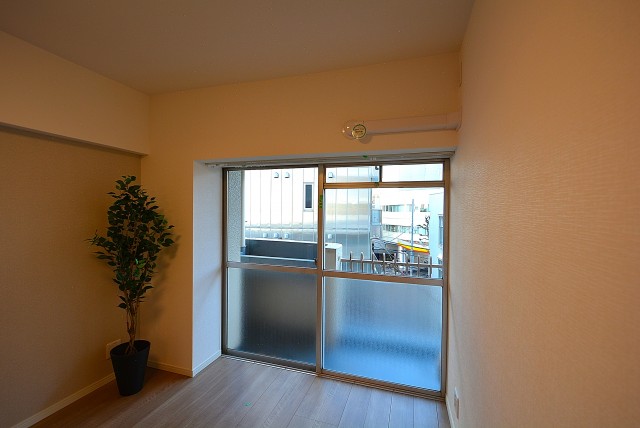 メゾンド―ル代々木 洋室5_8