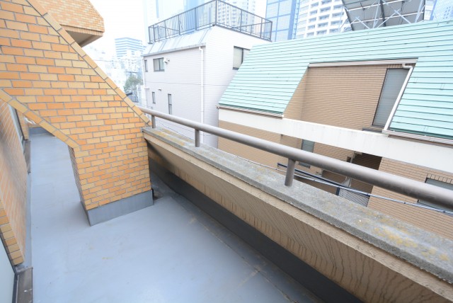 ダイアパレス中野本町 バルコニー