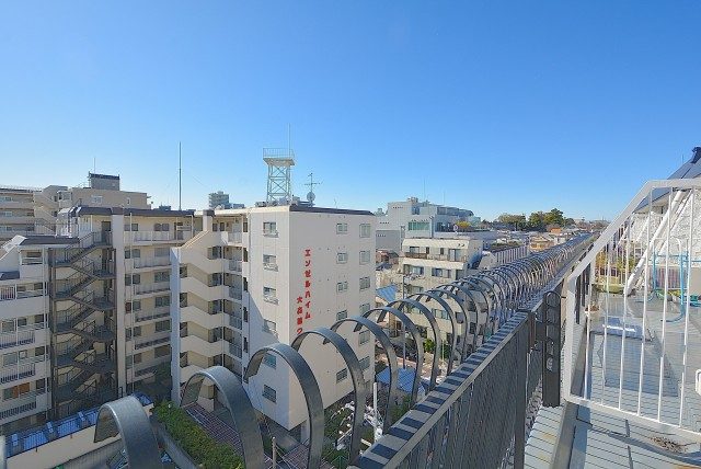 秀和大森レジデンス バルコニー