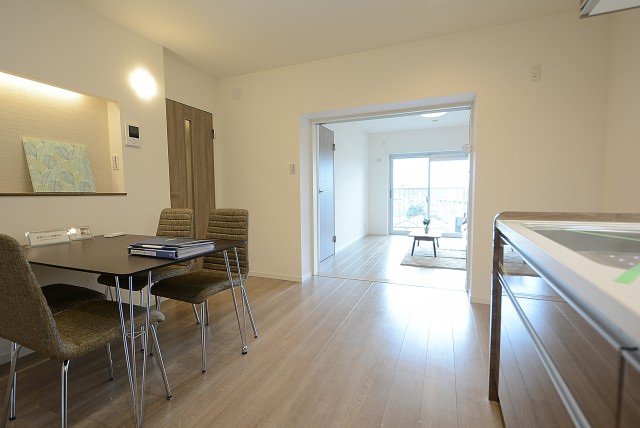 給田西住宅 LD～洋室①