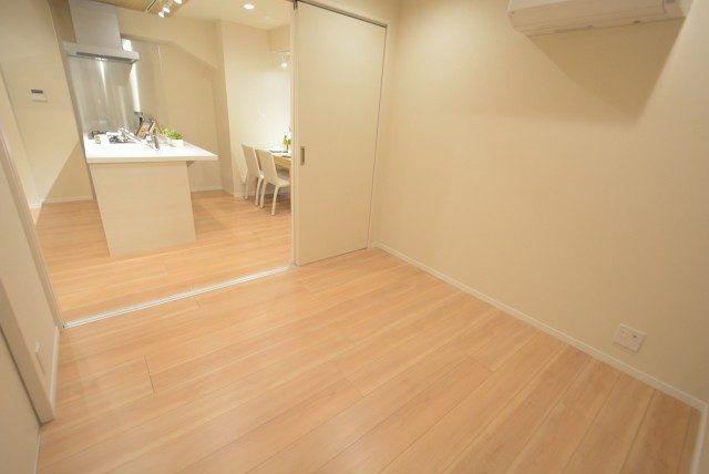 ルネ中野新橋 洋室１