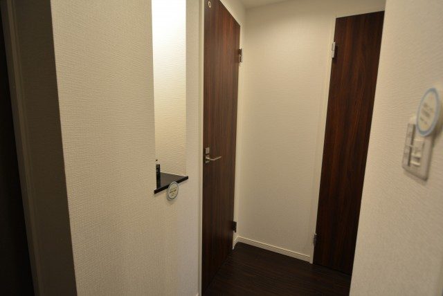 代々木エアハイツ 玄関