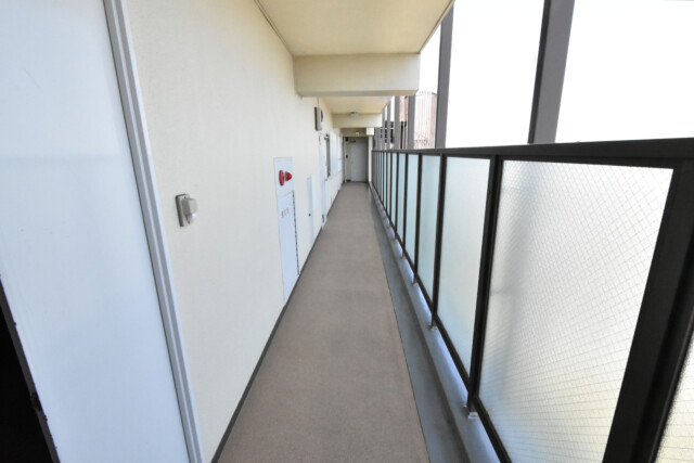 日商岩井田園調布マンション 玄関・廊下