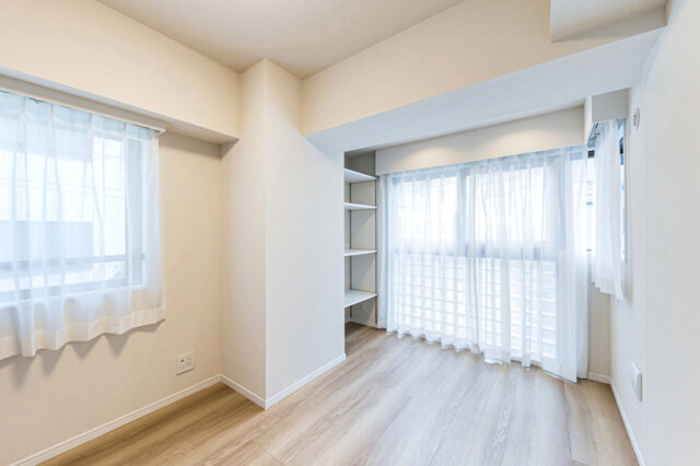 グランベル上野の杜 洋室2