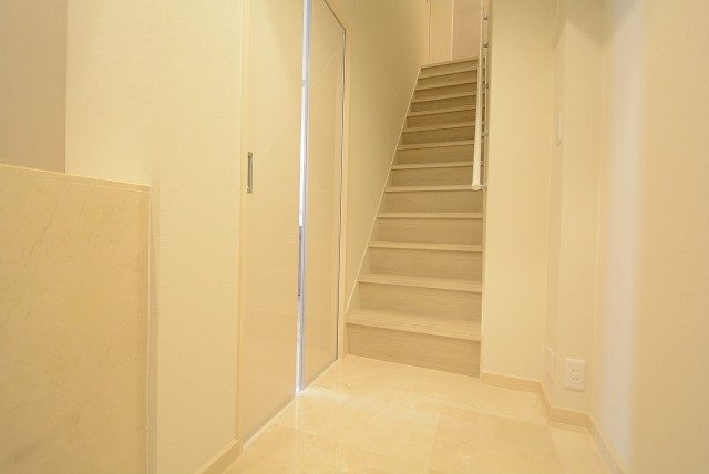 上高井戸第二ハイホーム 玄関