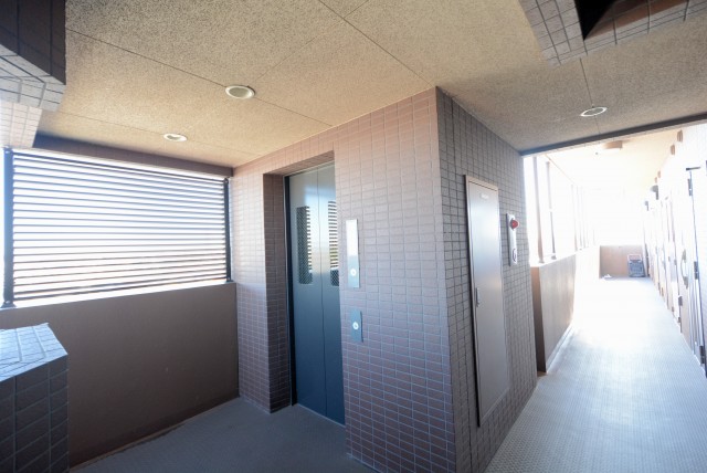 トーシンフェニックス上野毛 エントランス