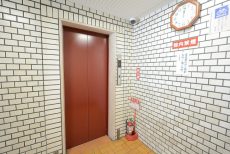 秀和大森レジデンス エントランス