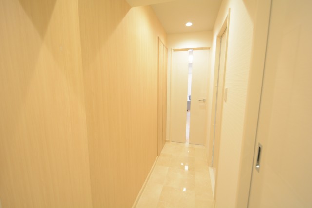 ダイアパレス中野本町　玄関