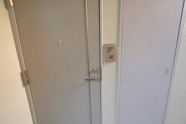 グランベル上野の杜 玄関