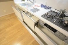 上野ダイカンプラザ