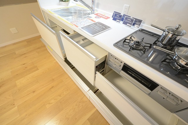 上野ダイカンプラザ