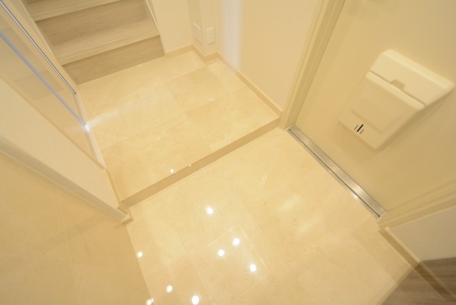 上高井戸第二ハイホーム 玄関