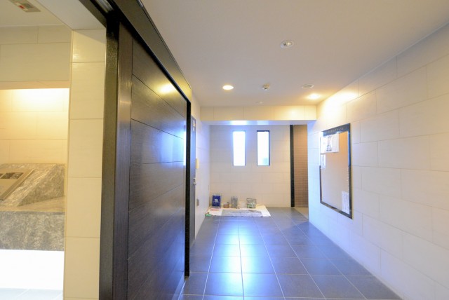 トーシンフェニックス上野毛 エントランス