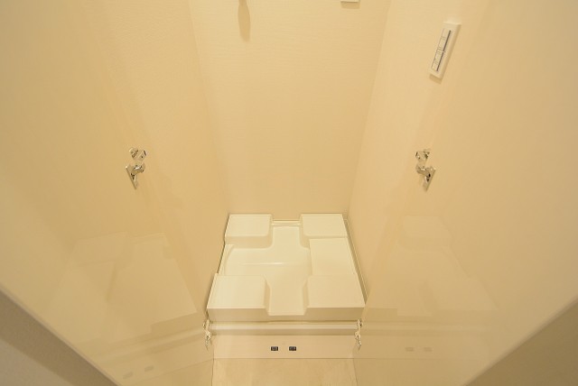 入谷アムフラット 洗濯機置場