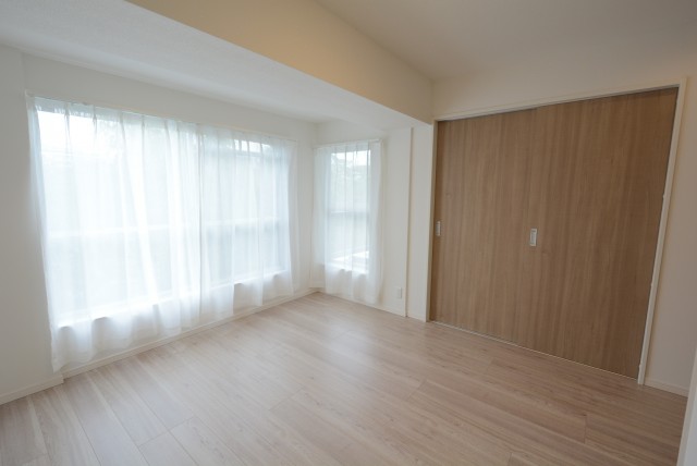 ヴィラロイヤル東中野 廊下