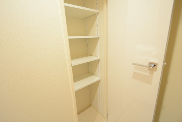 新宿御苑サニーコート 玄関