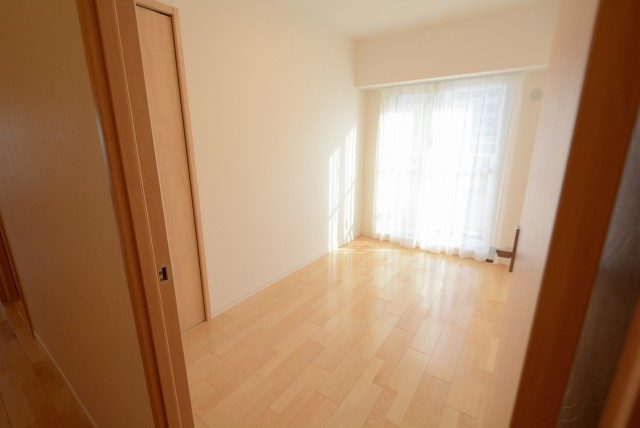 南六郷ビューハイツ 洋室2