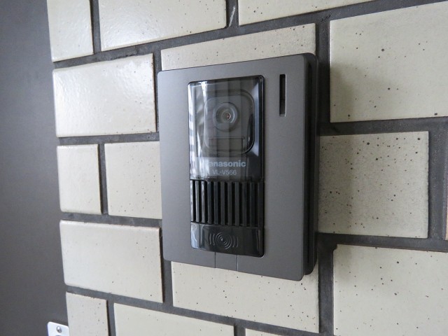 藤和三軒茶屋コープ　TVモニター付きインターホン