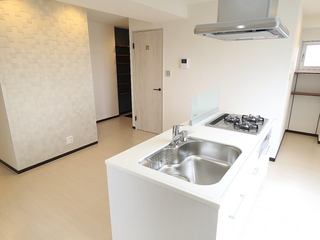 藤和三軒茶屋コープ　LDK約9.5帖