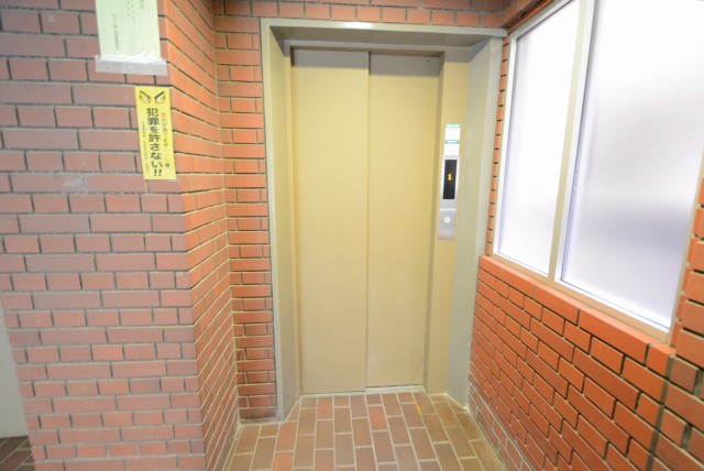 セザール第2中目黒 エントランス