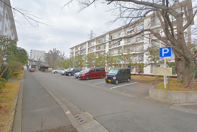 給田西住宅外観