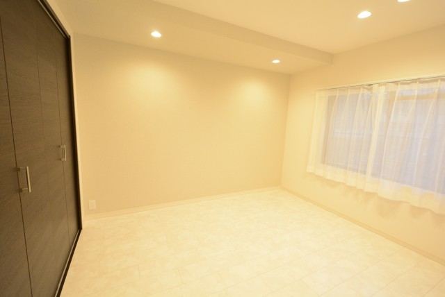 キャッスルマンション荒木町 洋室