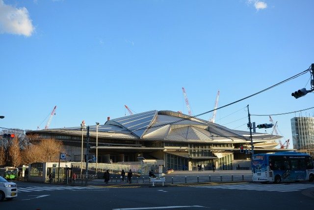 新宿ー代々木 東京体育館