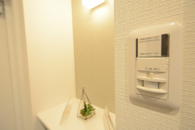 秀和大森レジデンス 玄関