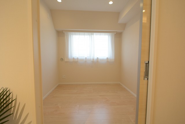 入谷アムフラット 洋室②