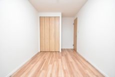 上高井戸ヒミコマンション 洋室2