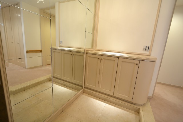 ソフィア高輪 玄関