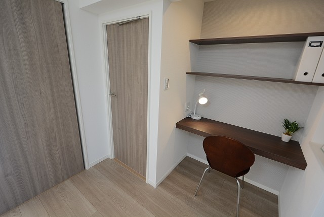 秀和大森レジデンス 洋室①
