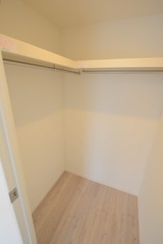 ヴィラロイヤル東中野 洋室１